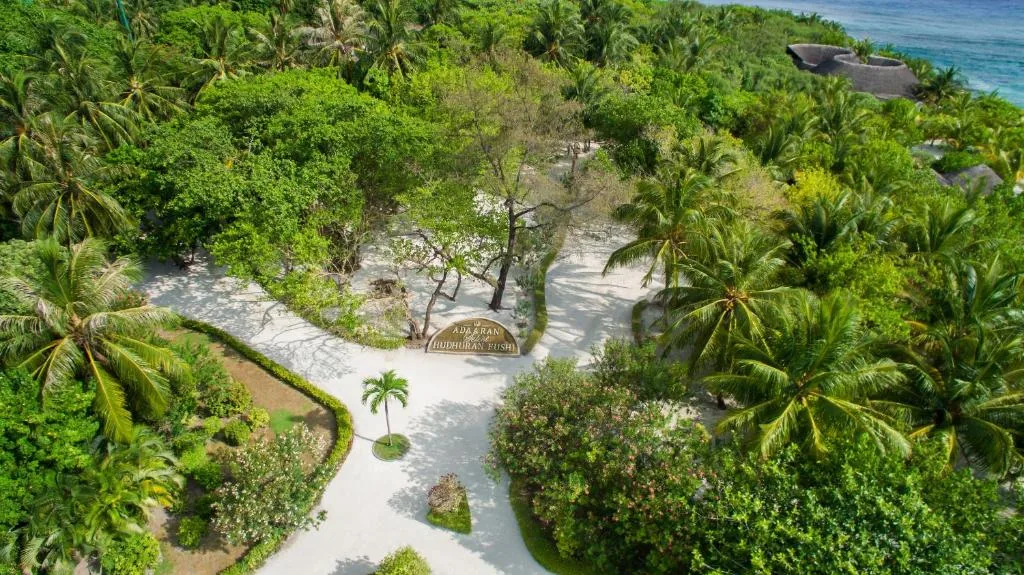 Adaaran Select Hudhuranfushi: another view