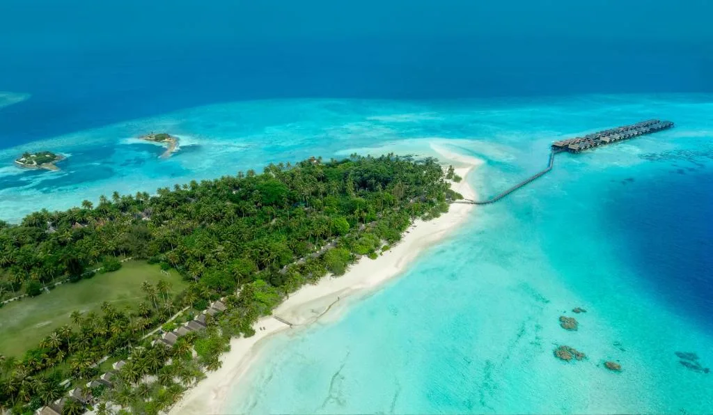 Adaaran Select Hudhuranfushi: another view