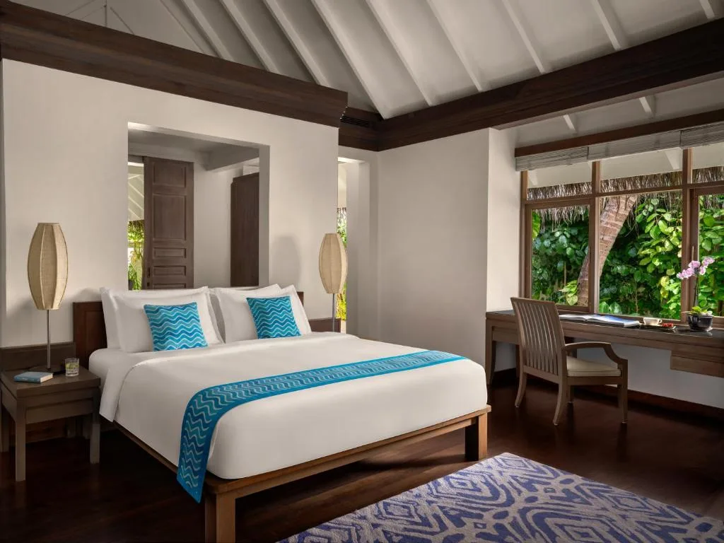 Anantara Dhigu Maldives Resort: another view