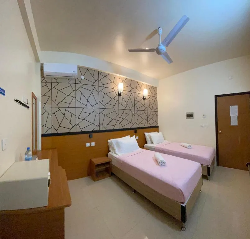 Aria Holiday Maldives: another view
