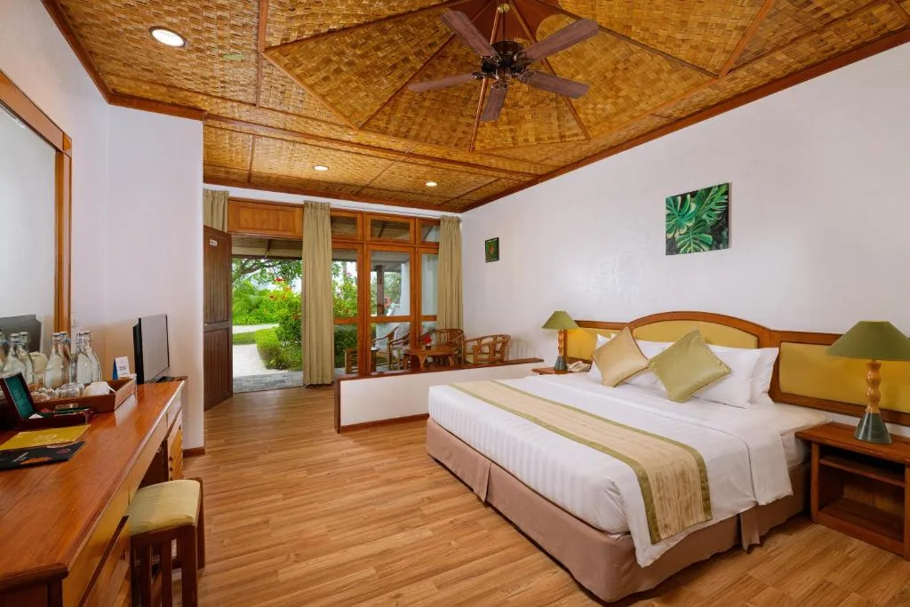 Bandos Maldives: another view