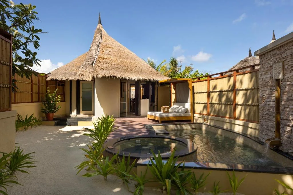 Banyan Tree Vabbinfaru: another view