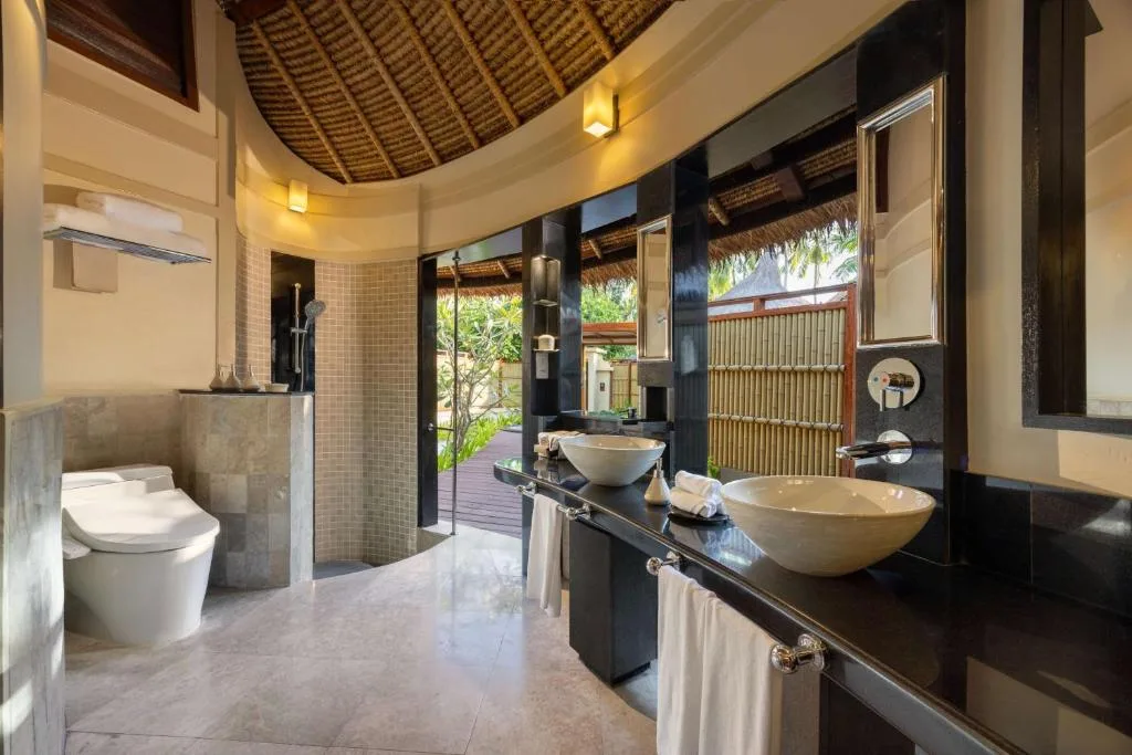 Banyan Tree Vabbinfaru: another view