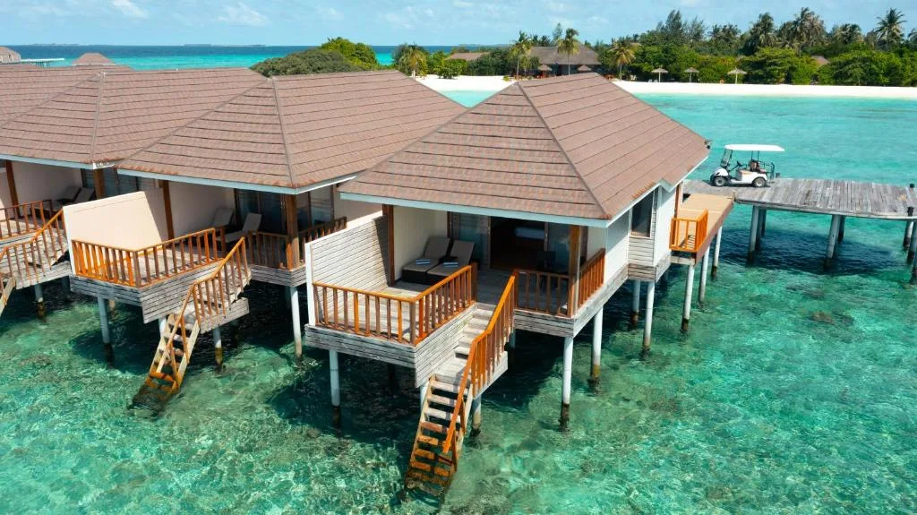 Brennia Kottefaru Maldives: another view