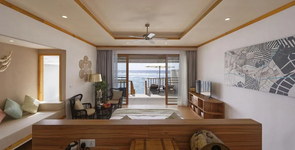 Brennia Kottefaru Maldives: another view