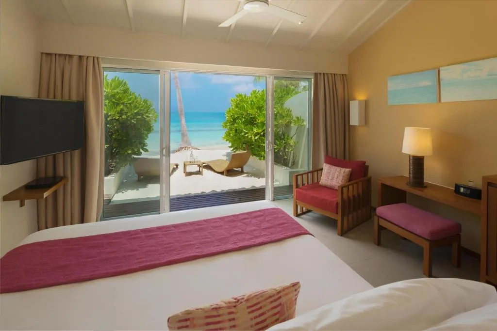 Centara Ras Fushi Resort & Spa Maldives: another view