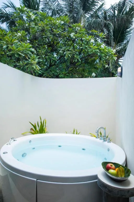 Centara Ras Fushi Resort & Spa Maldives: another view