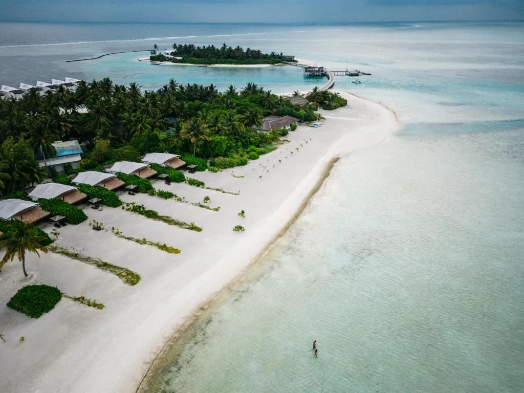 Cinnamon Hakuraa Huraa Maldives