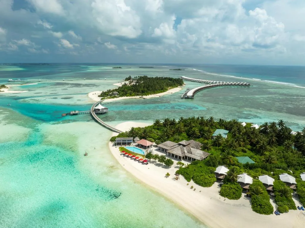Cinnamon Hakuraa Huraa Maldives: another view