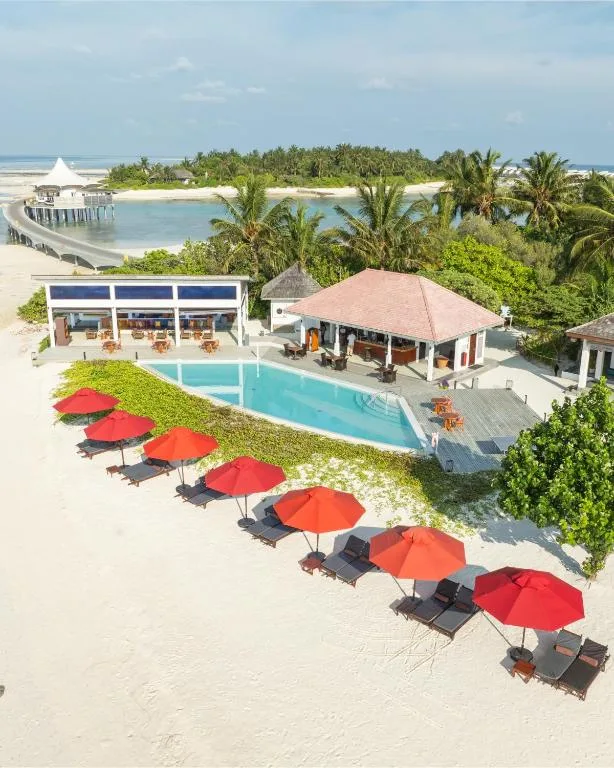 Cinnamon Hakuraa Huraa Maldives: another view
