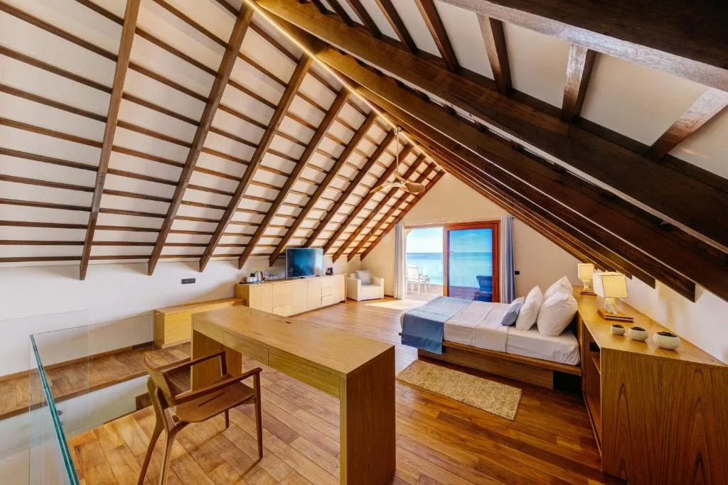 Cinnamon Velifushi Maldives: another view