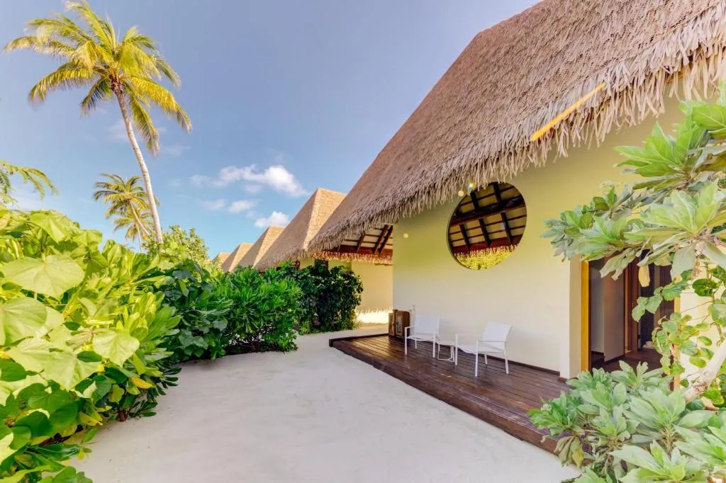 Cinnamon Velifushi Maldives: another view