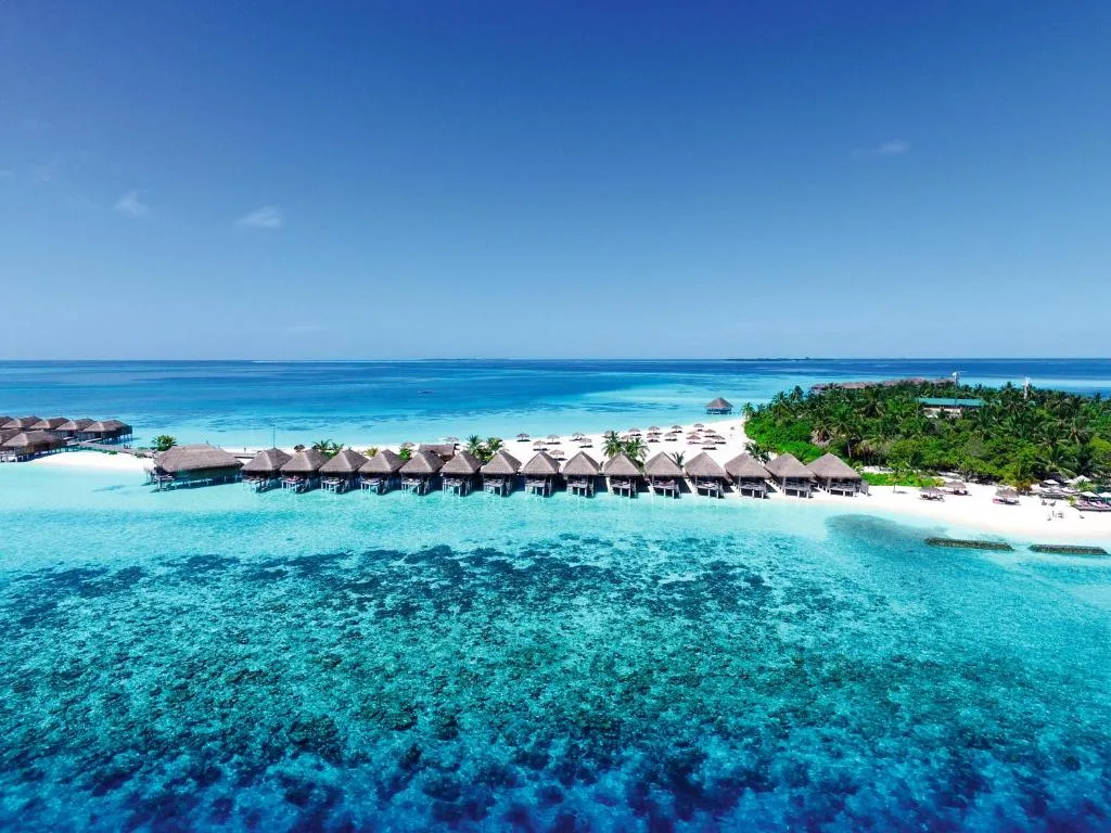 Constance Moofushi Maldives: another view