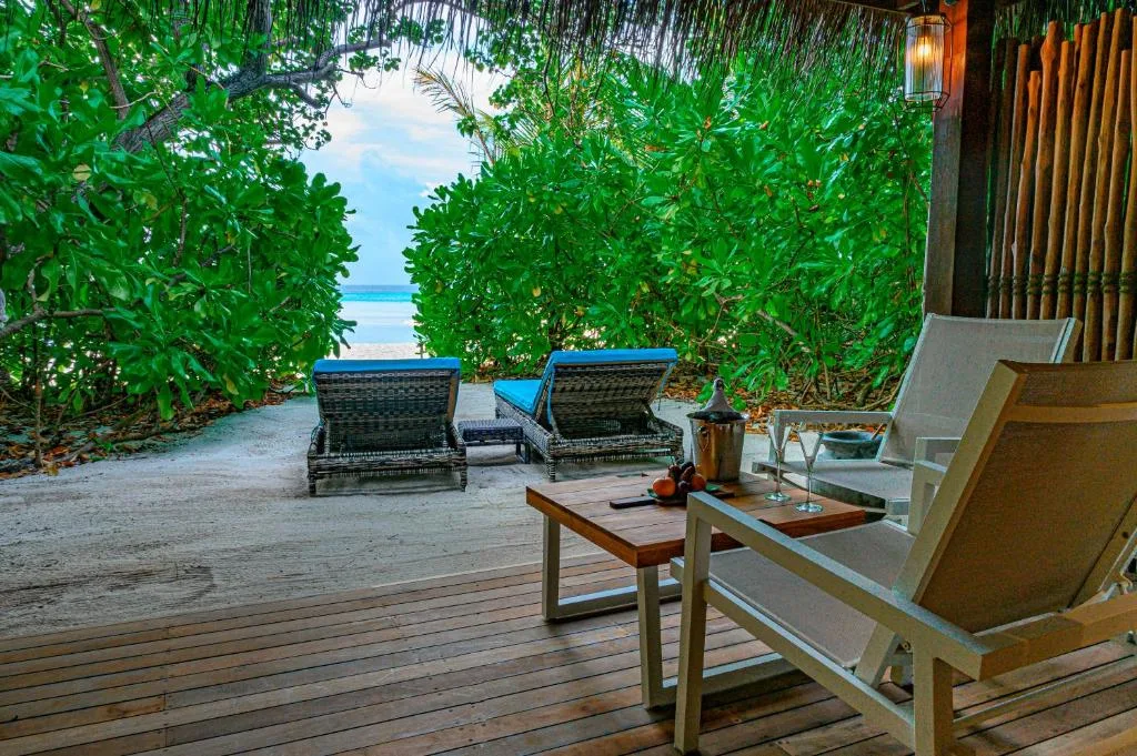 Constance Moofushi Maldives: another view