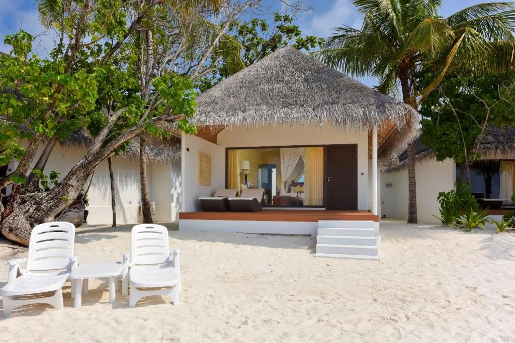 Dreamland Maldives Resort: another view