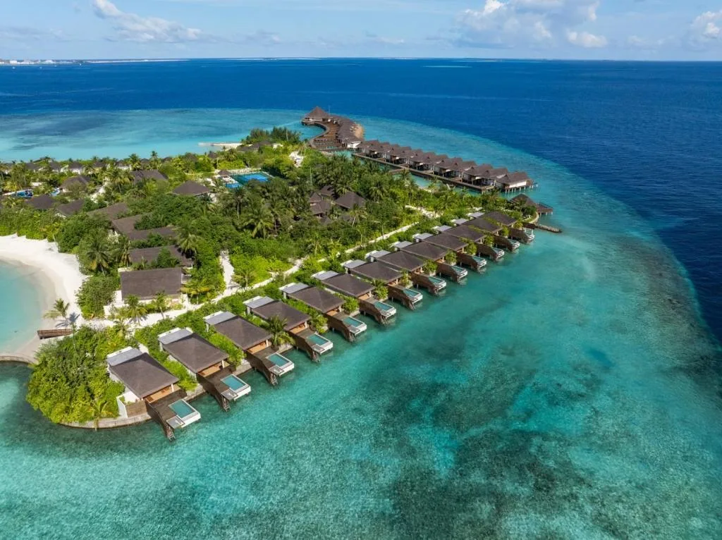 dusitD2 Feydhoo Maldives: another view