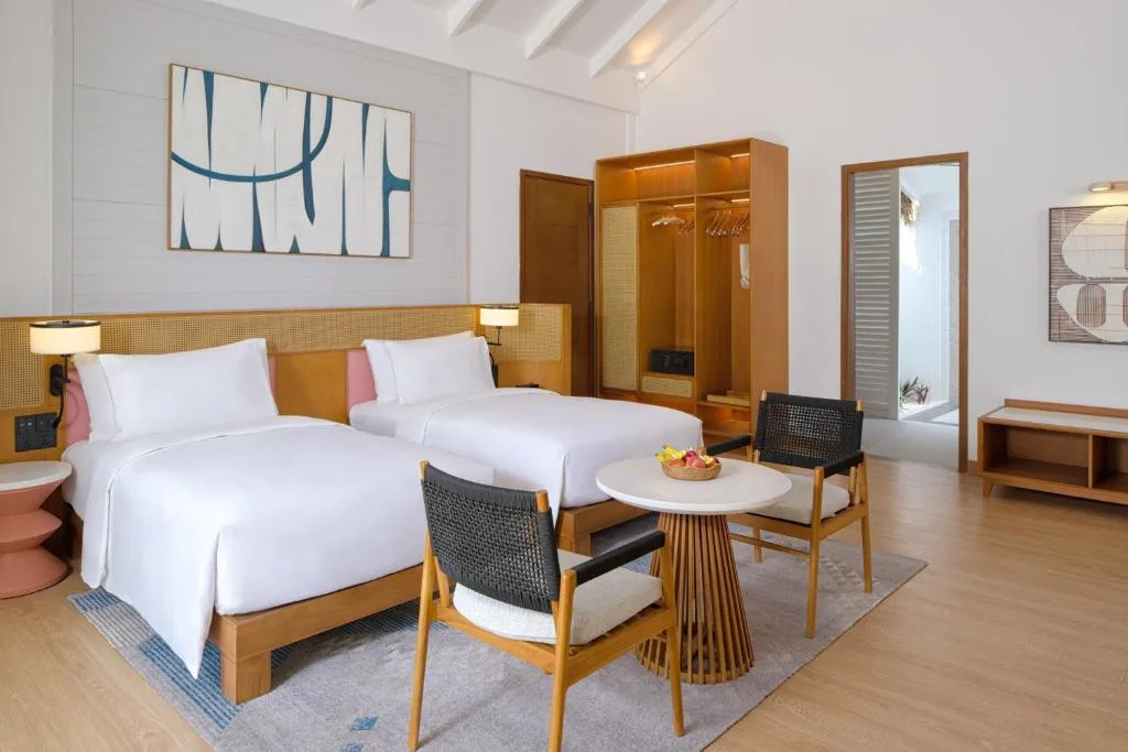 dusitD2 Feydhoo Maldives: another view