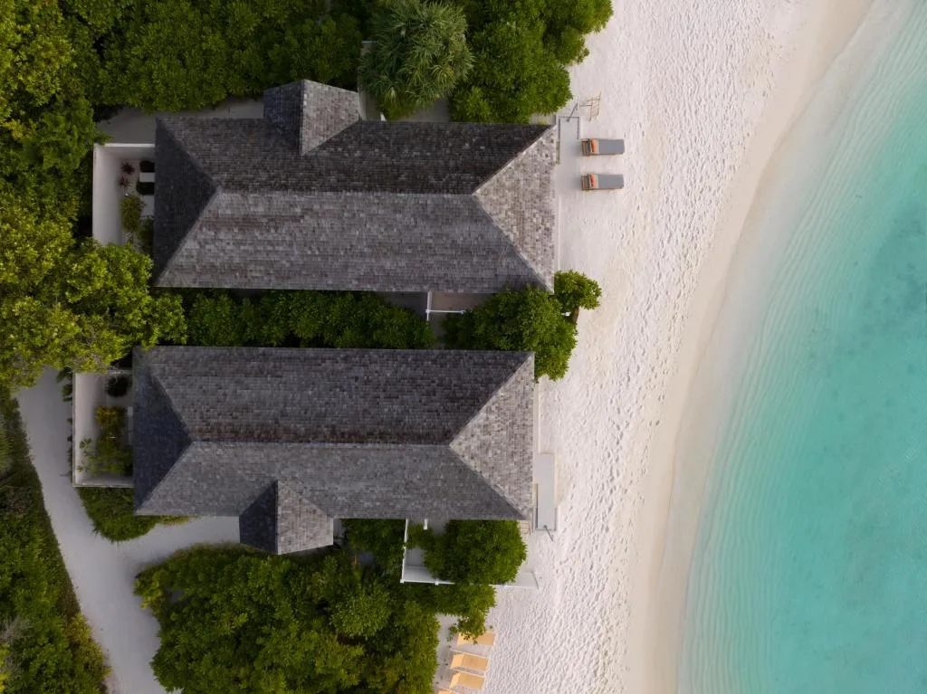 Emerald Faarufushi Resort & Spa: another view