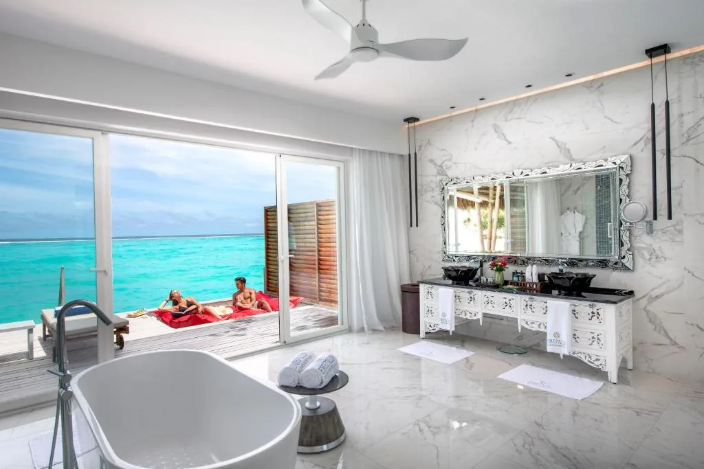 Emerald Maldives Resort & Spa: another view