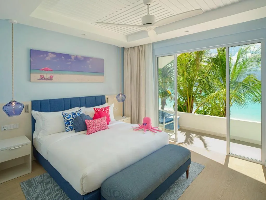 Eri Maldives: another view