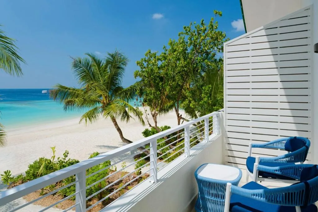 Eri Maldives: another view