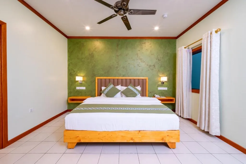 Fihalhohi Maldives: another view