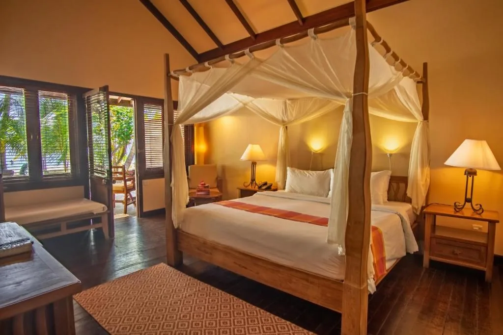 Filitheyo Island Resort: another view