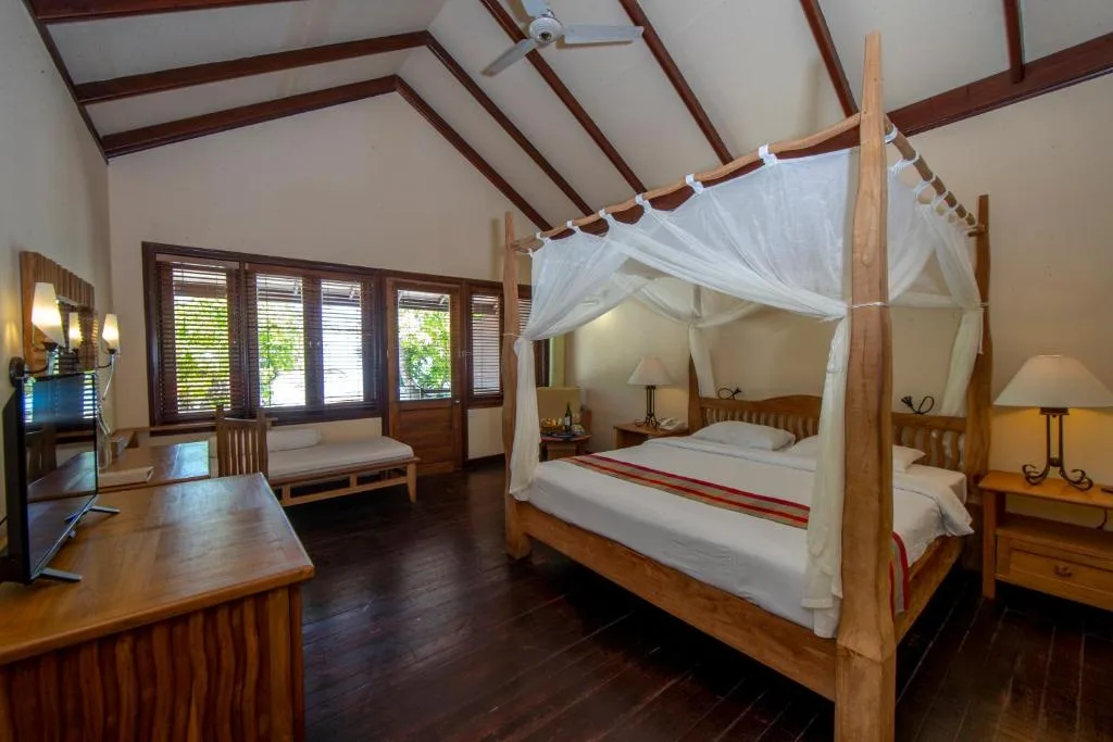 Filitheyo Island Resort: another view