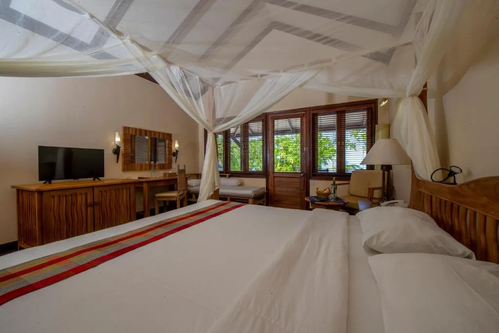 Filitheyo Island Resort: another view