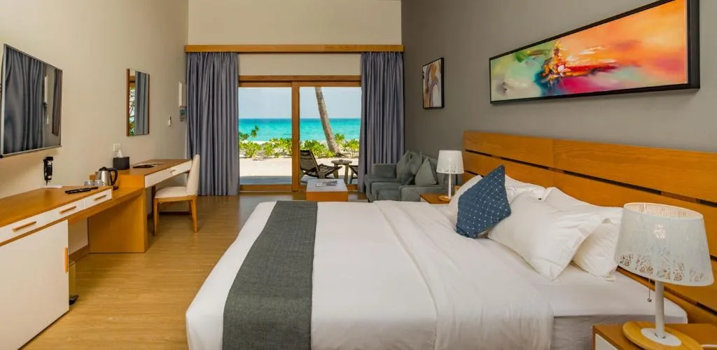 Fiyavalhu Resort Maldives: another view