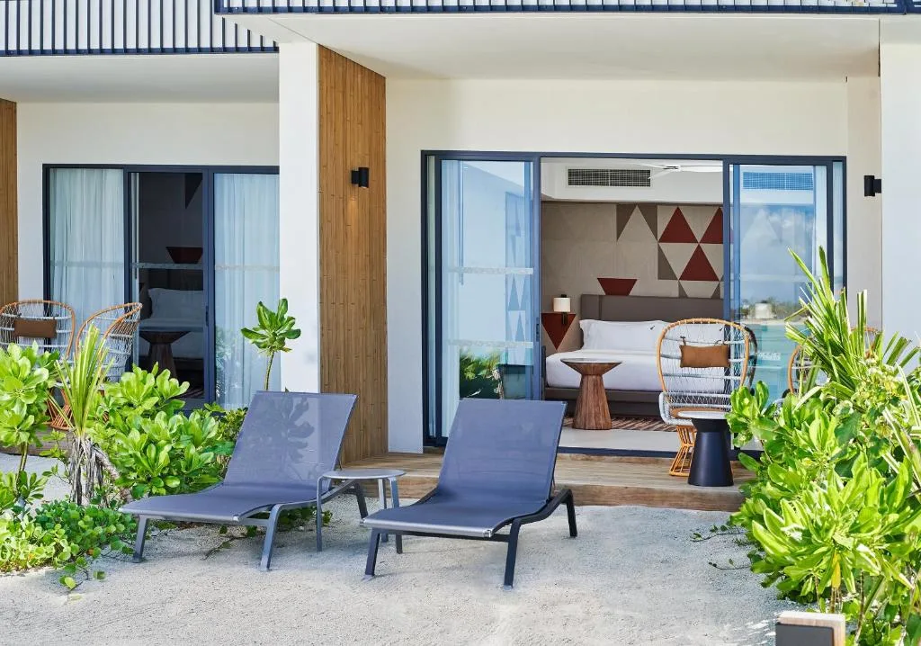 Hard Rock Hotel Maldives: another view