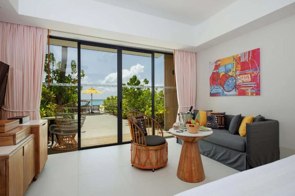 Hard Rock Hotel Maldives: another view