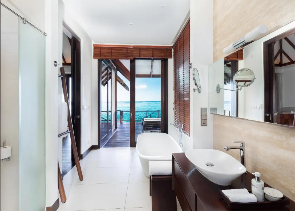Heritance Aarah: another view