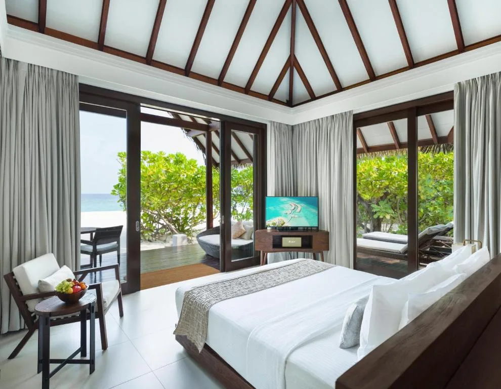 Heritance Aarah: another view