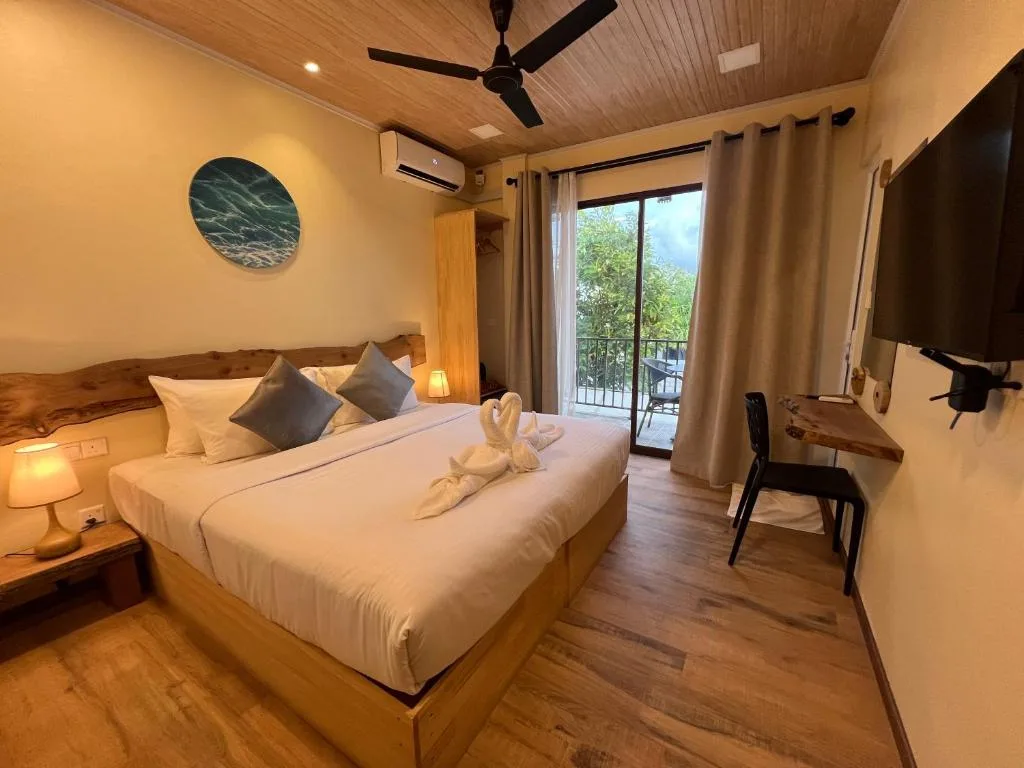 Holiday Home Dhiffushi: another view
