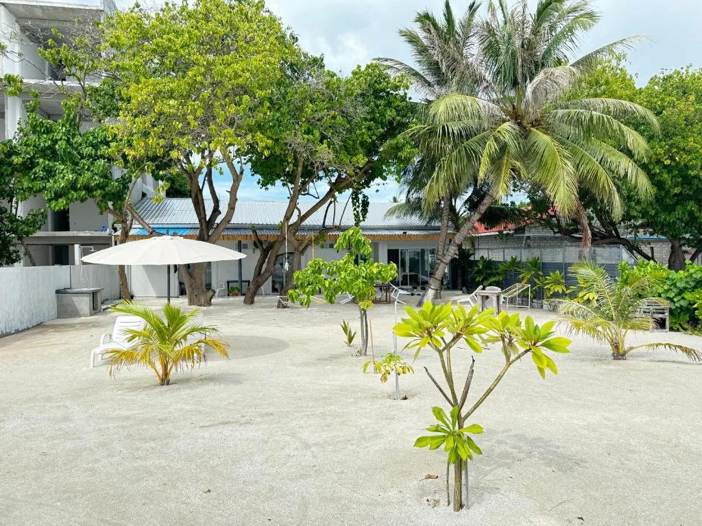 Ithaa Seaview: another view