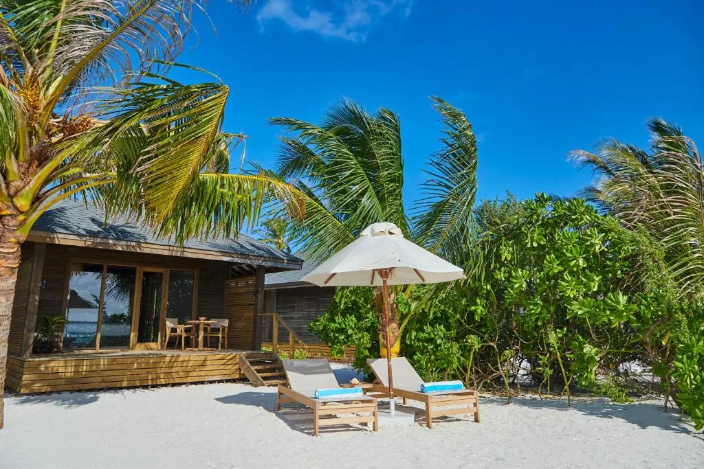 Jawakara Islands Maldives: another view