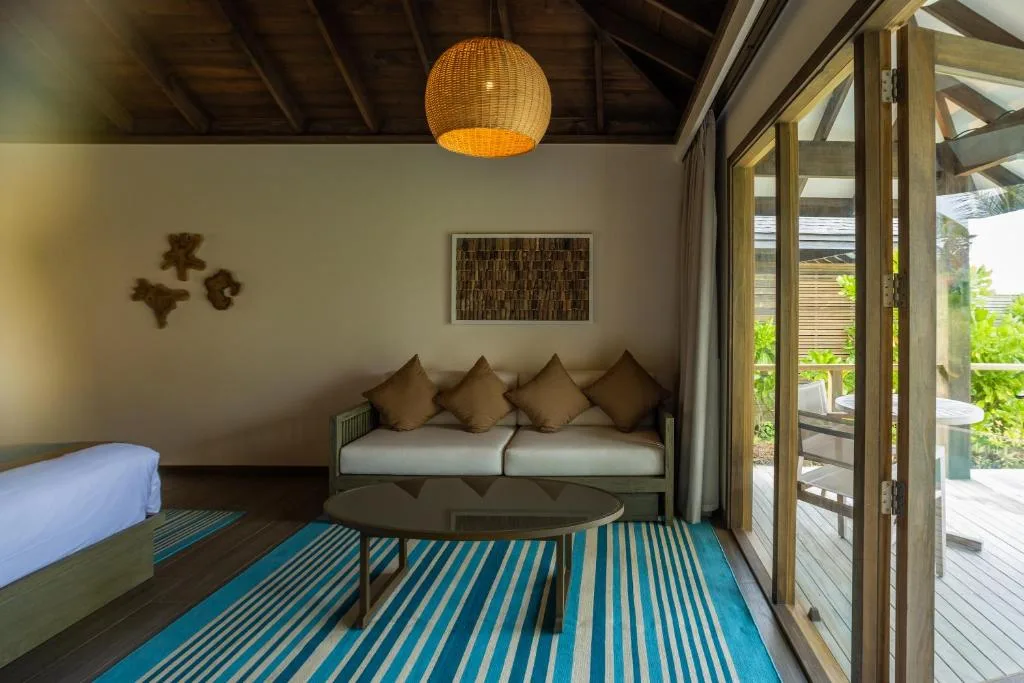 Jawakara Islands Maldives: another view