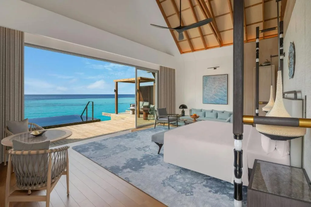 JW Marriott Maldives Kaafu Atoll Island Resort: another view