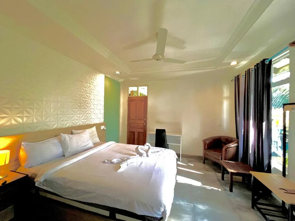 Koimala Hotel: another view