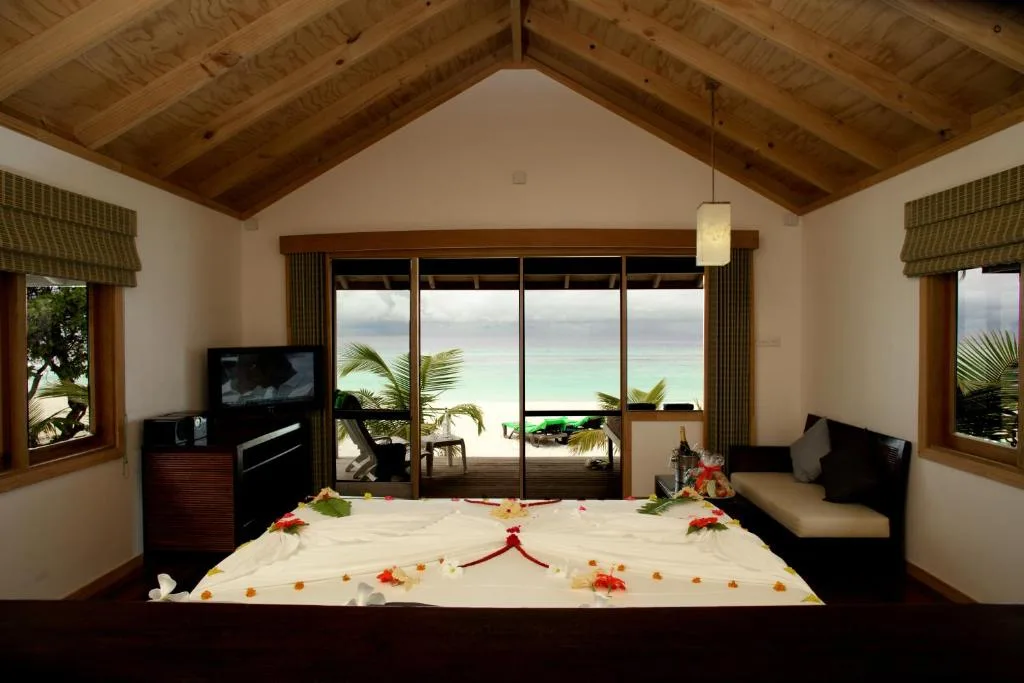 Kuredu Island Resort & Spa: another view
