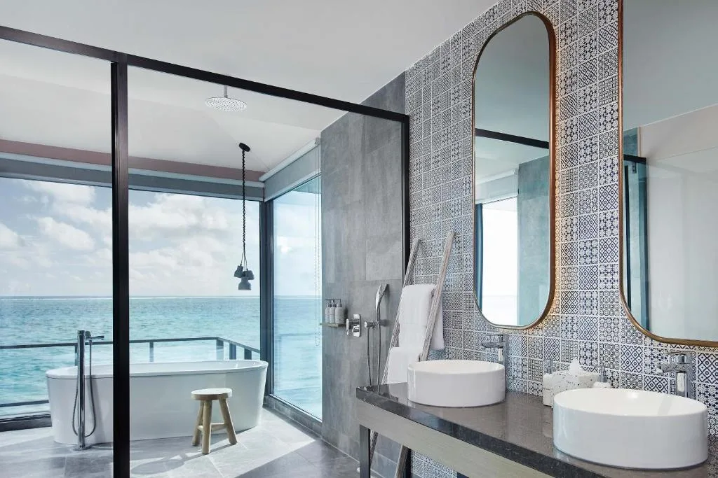 Le Meridien Maldives Resort & Spa: another view
