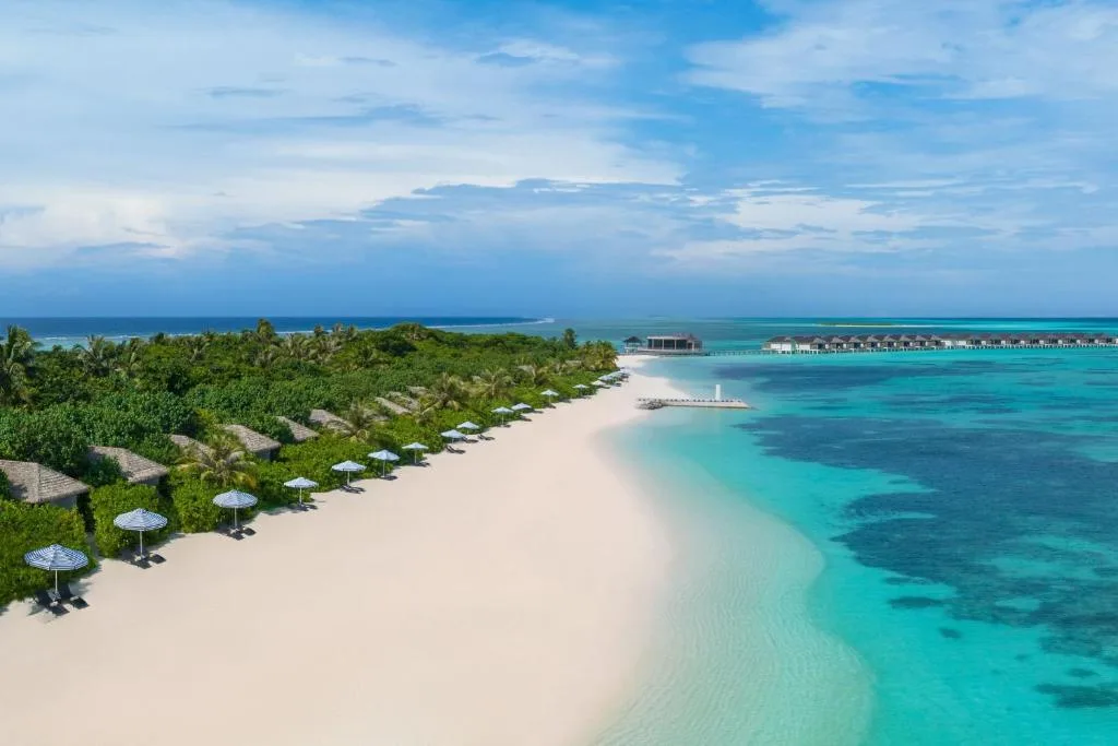 Le Meridien Maldives Resort & Spa: another view