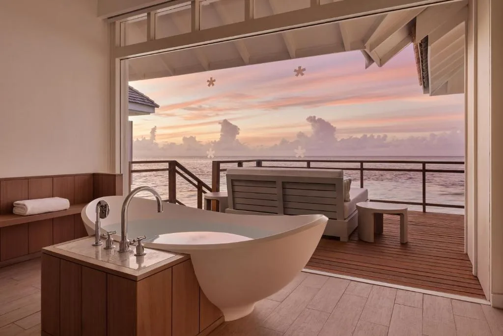 LUX* South Ari Atoll Resort & Villas: another view