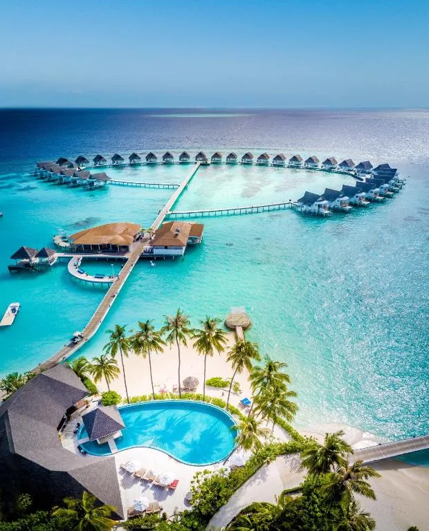 Machchafushi Island Resort & Spa Maldives, The Centara Collection: another view