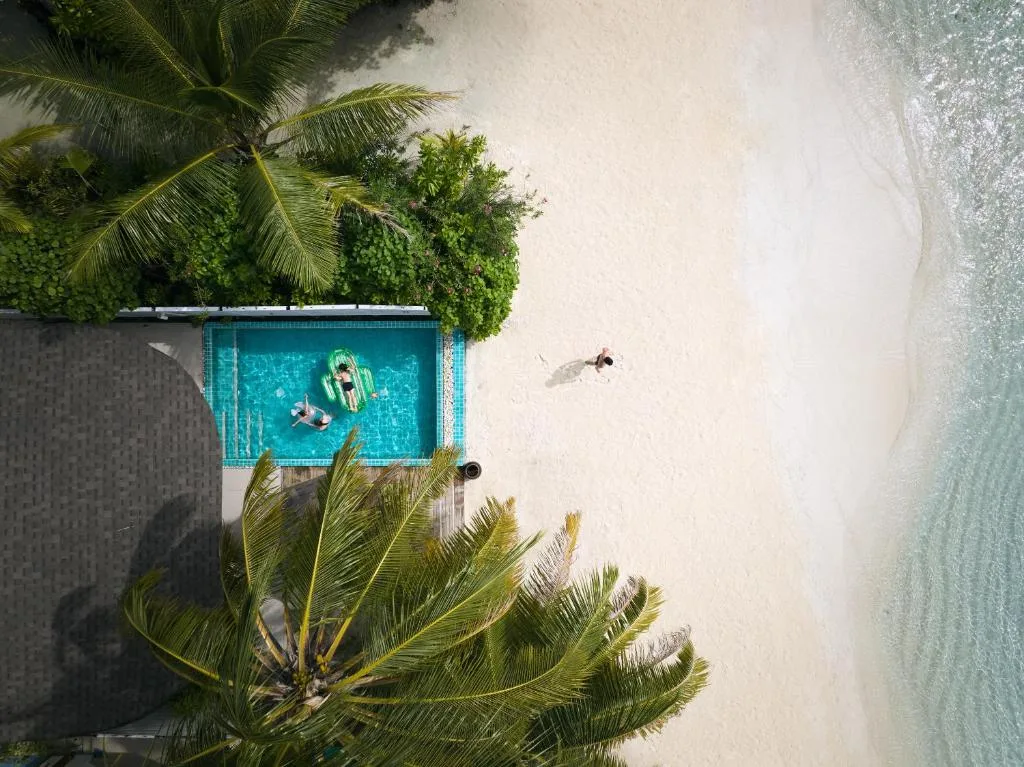 Machchafushi Island Resort & Spa Maldives, The Centara Collection: another view