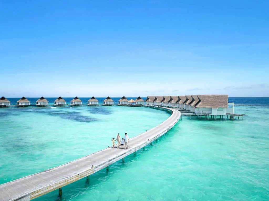 Machchafushi Island Resort & Spa Maldives, The Centara Collection: another view