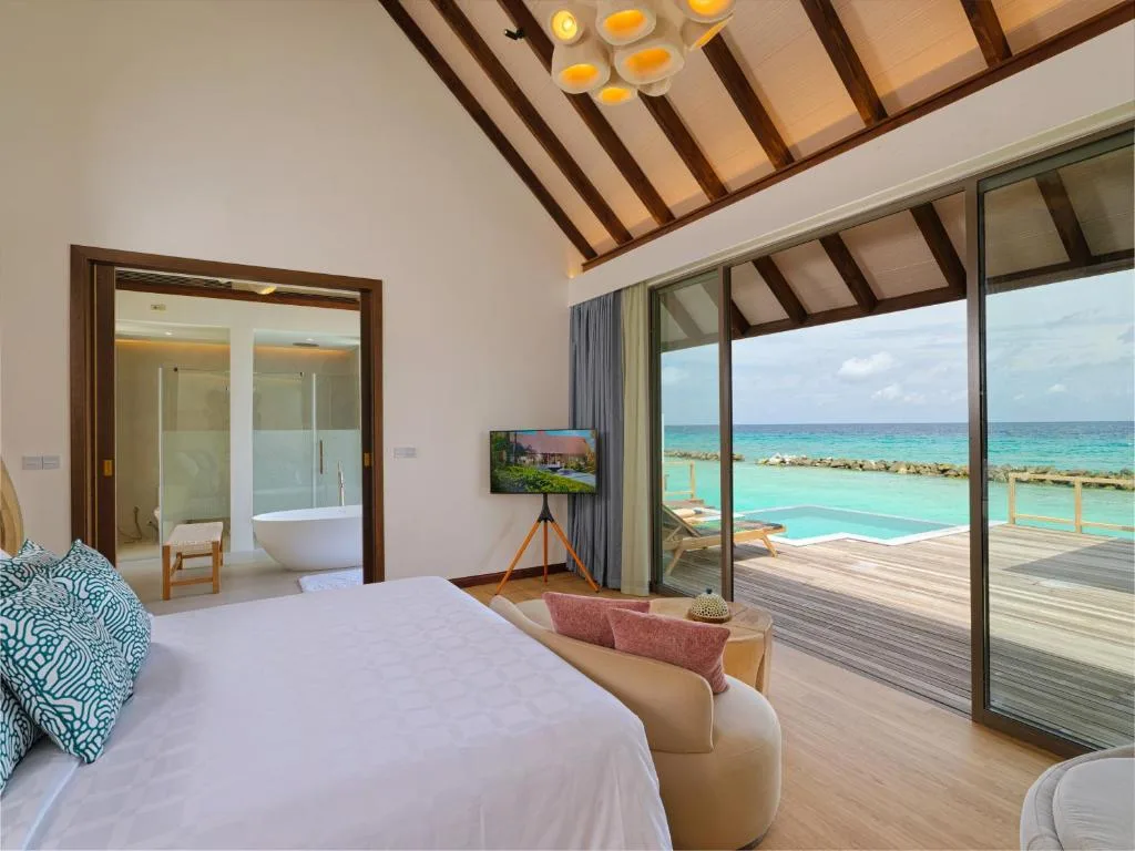 Meyyafushi Maldives: another view