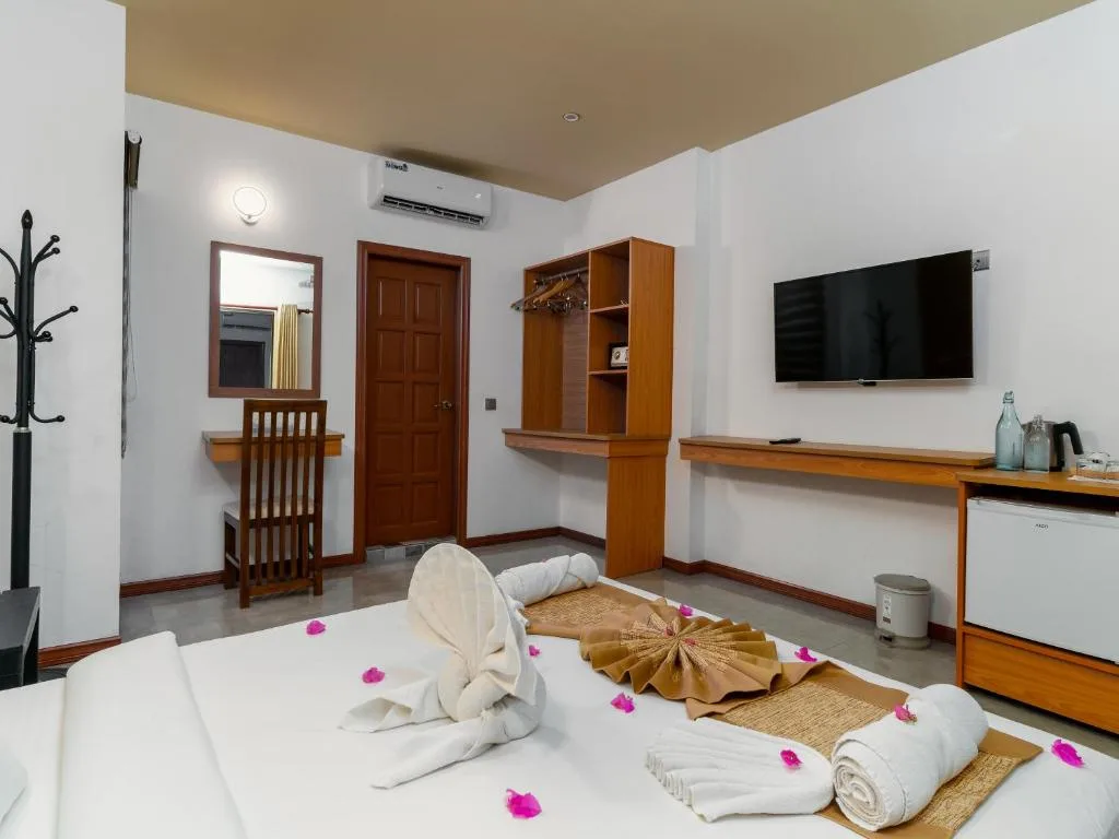 Nala Veli Beach & Spa: another view
