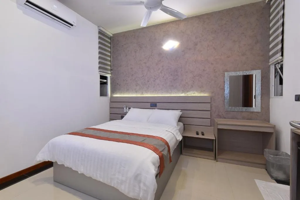 Nala Veli Villa: another view